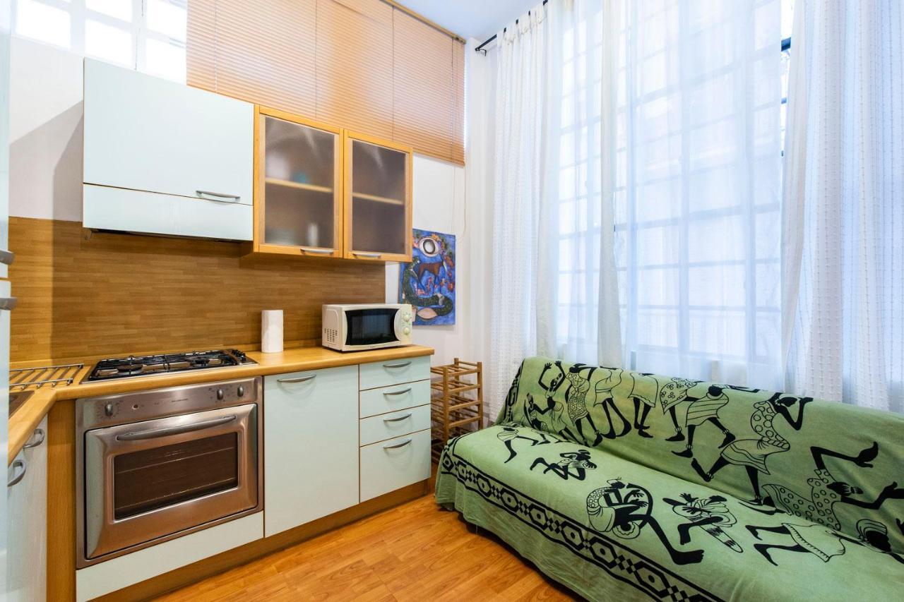 Extensive Terrace Navigli Toy Artistic Apartment Milano Dış mekan fotoğraf