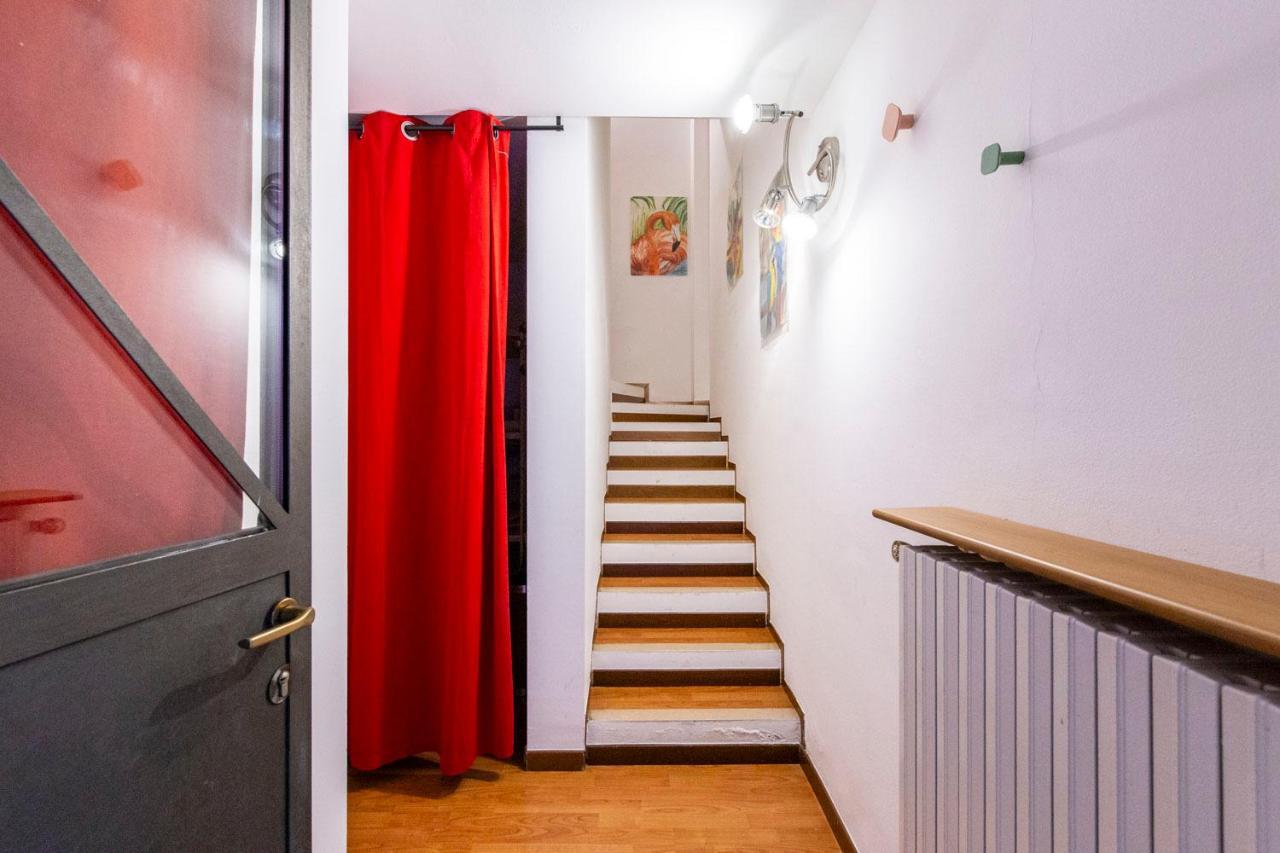 Extensive Terrace Navigli Toy Artistic Apartment Milano Dış mekan fotoğraf